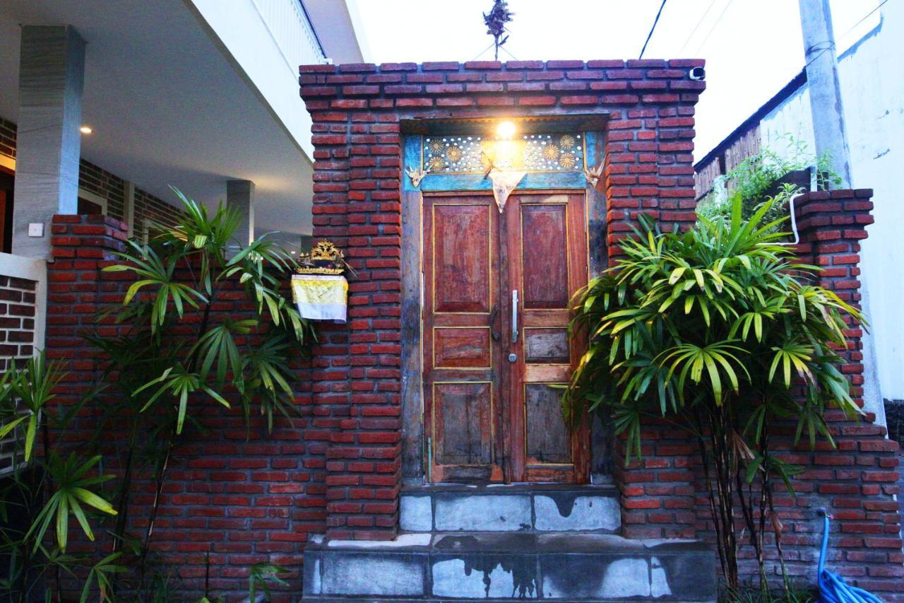 Na-Mi Guesthouse Canggu Kültér fotó